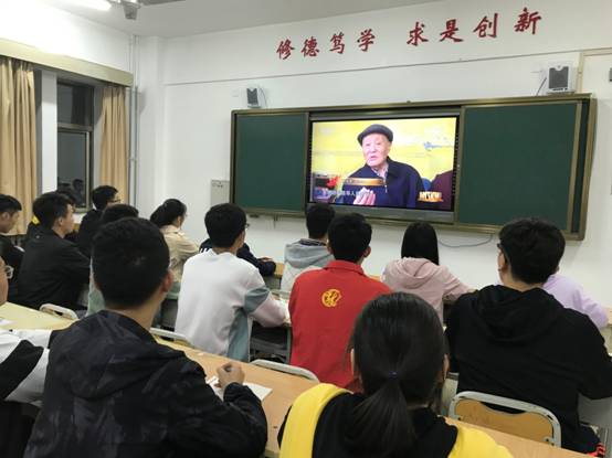 张富清.JPG